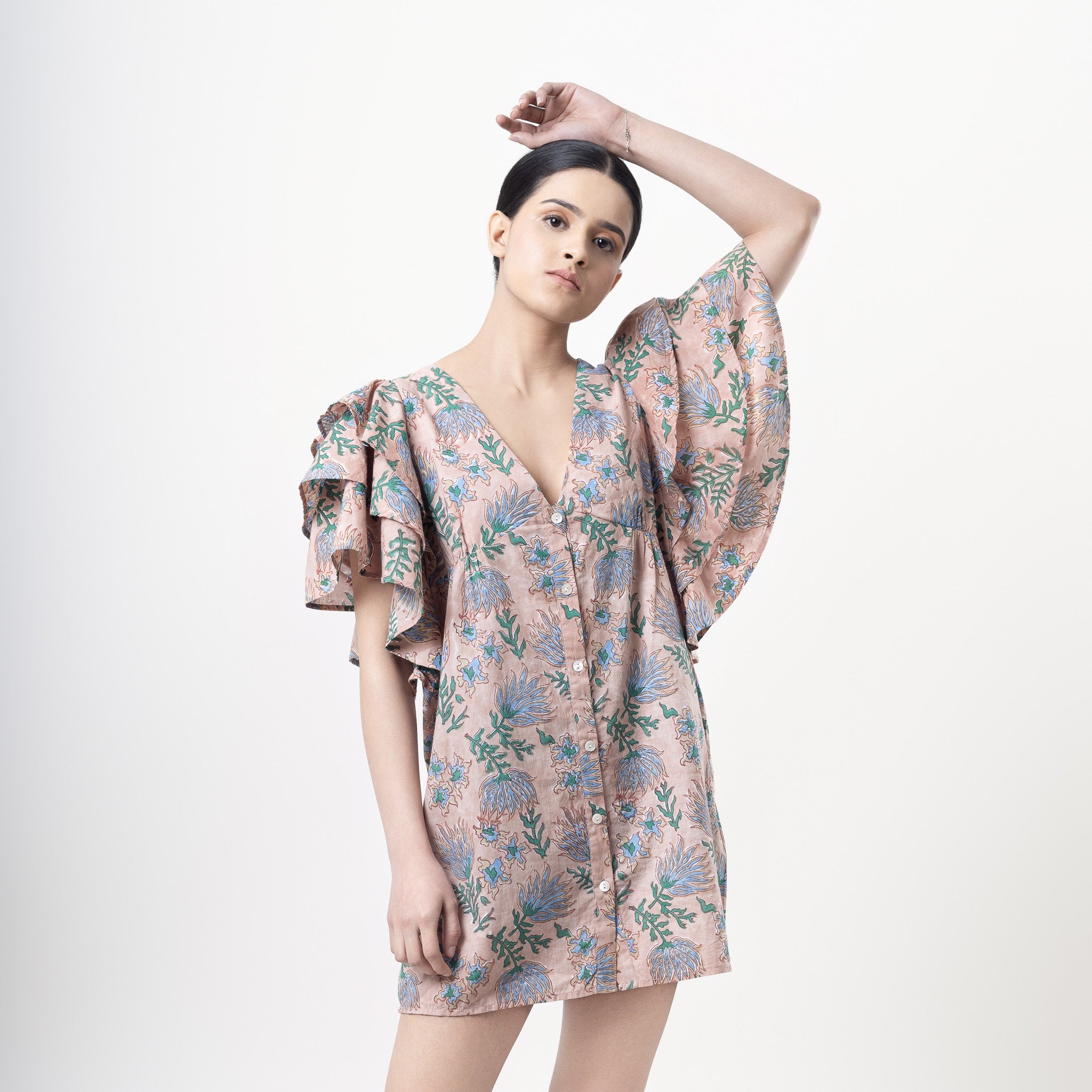【yo BIOTOP】open sleeve cotton mini dress The Ginny Dress in White Baroque Floral – V. Chapman