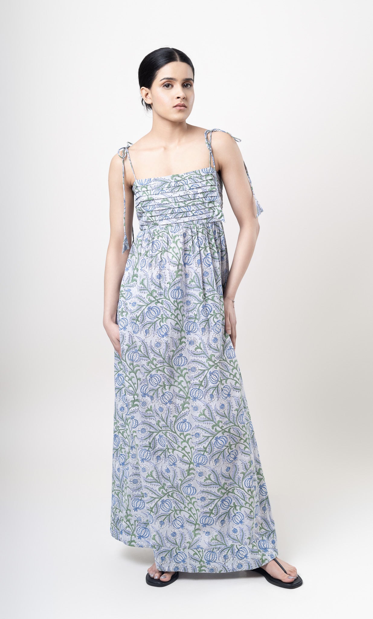 Dandelion Tie-up Maxi Dress