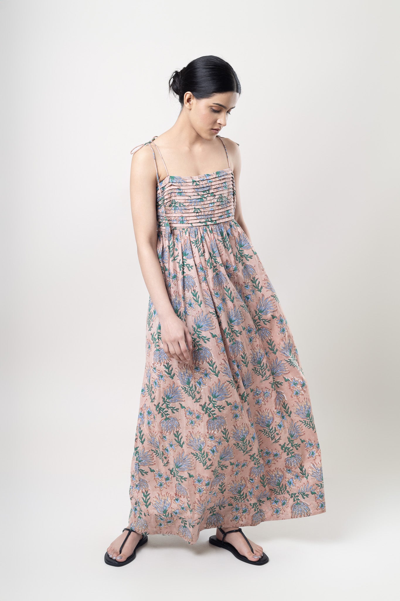 Sugarbush Tie-up Maxi Dress